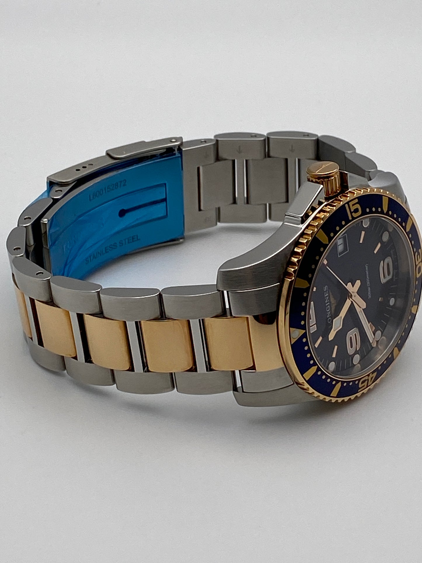 Longines Hydroconquest, Two-Tone Rose Gold & Steel Blue Dial Watch (L37403987)
