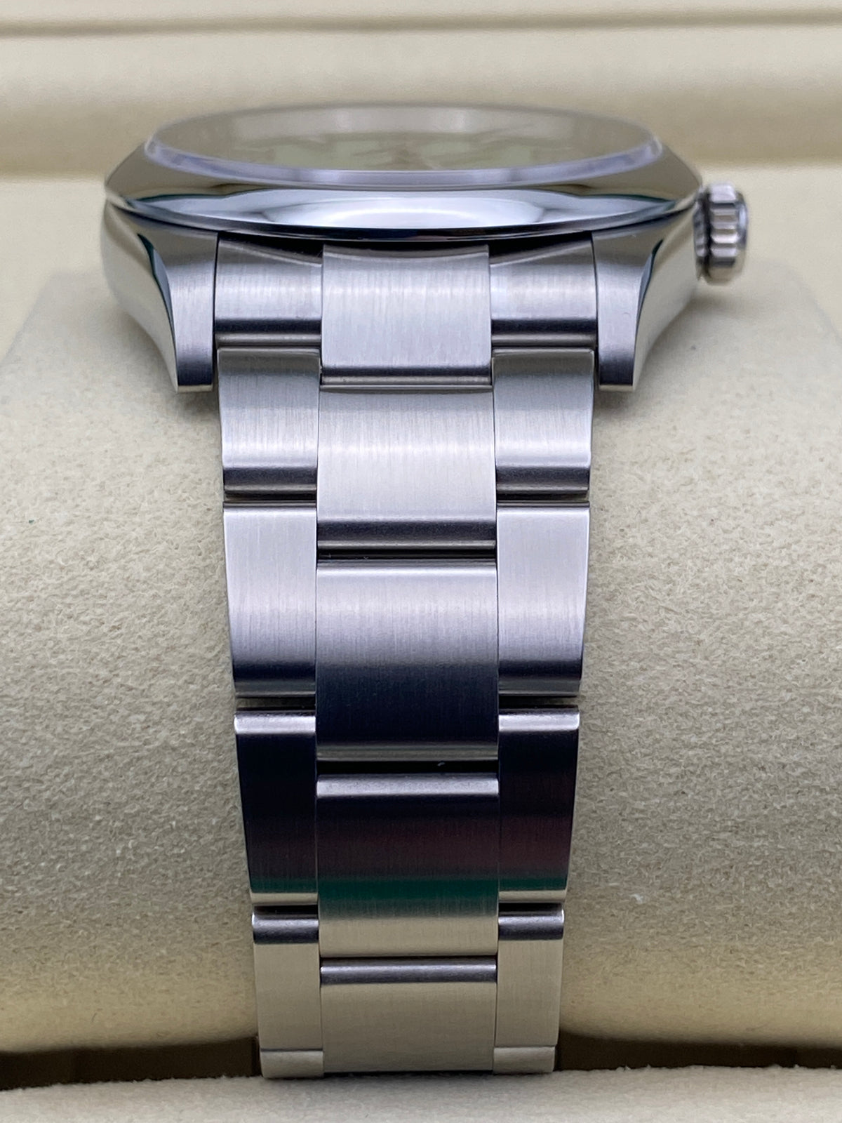Rolex Oyster Perpetual 126000 36mm pistachio dial box & papers