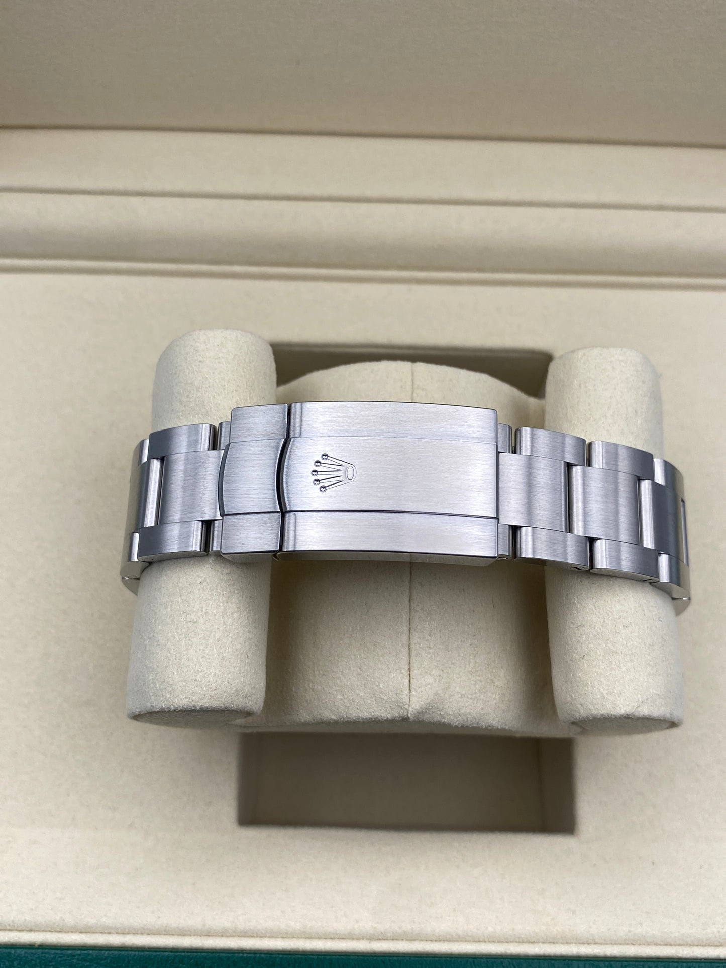 Rolex 134300 Oyster Perpetual 41 “Med Blue” 2026 Full Set