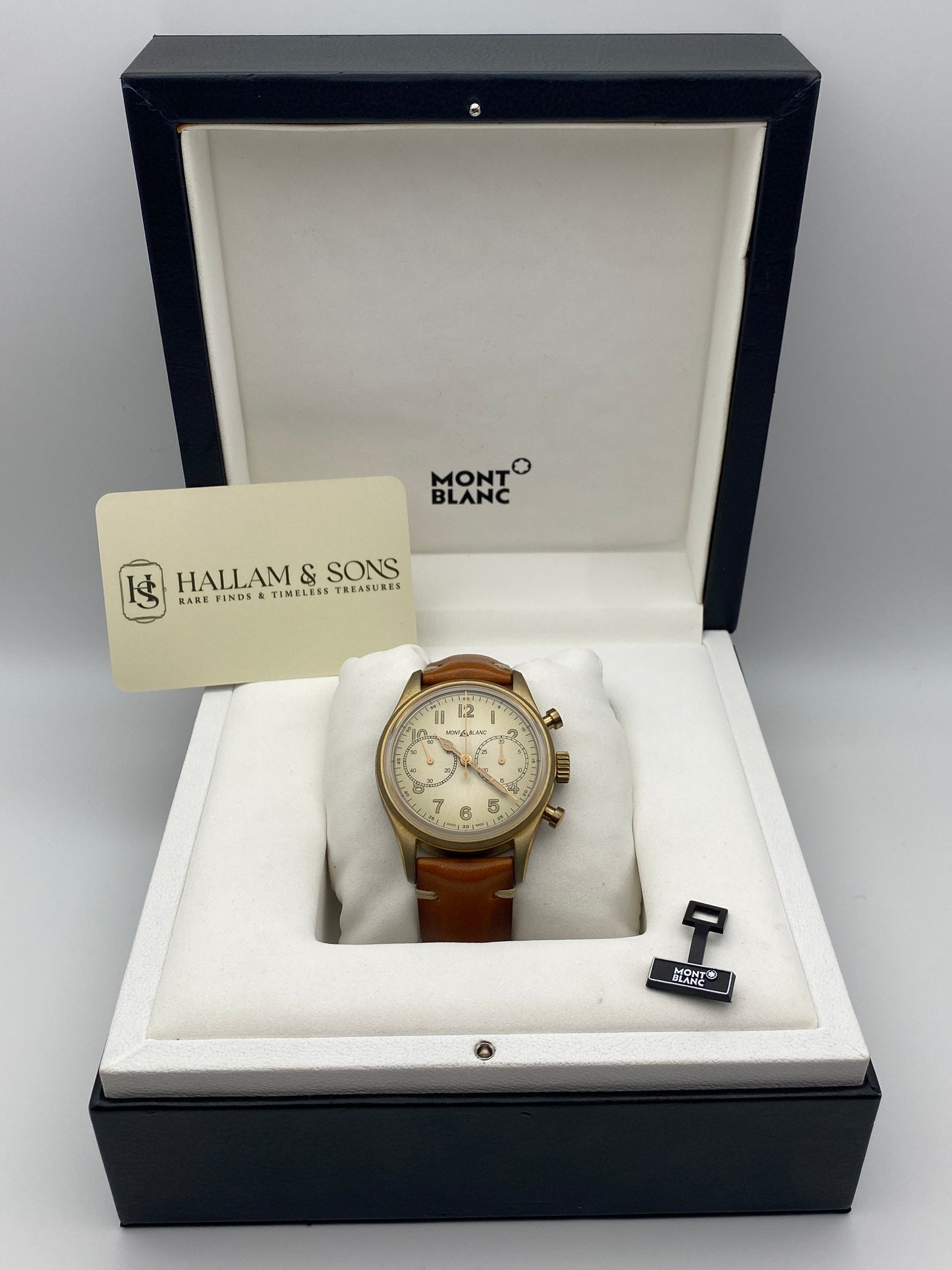 Montblanc 1858 Automatic Chronograph Bronze 42mm – Ref. 118223 – Full Set – Mint