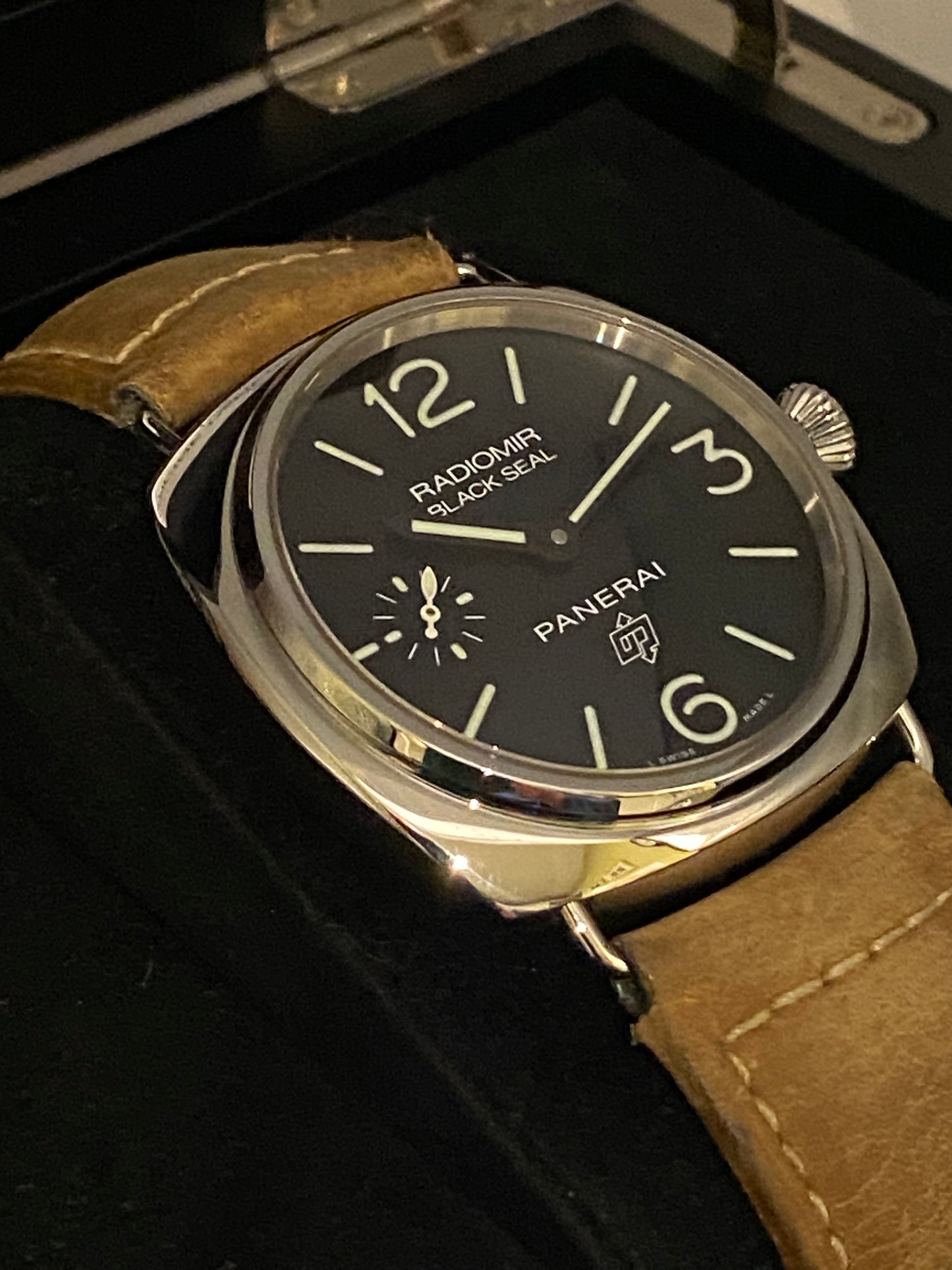 Panerai Radiomir Black Seal – PAM00380 – 45mm – 2013 – Full Set