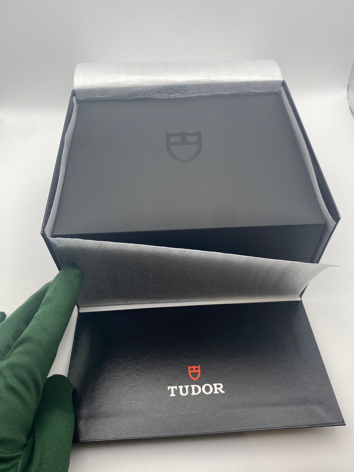 TUDOR Heritage Black Bay “Harrods Exclusive” – Ref. 79230G – Special Edition No. 9048 (2022)