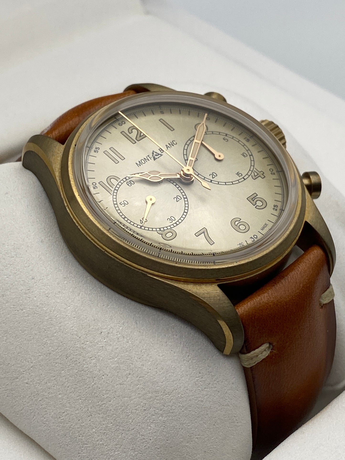 Montblanc 1858 Automatic Chronograph Bronze 42mm – Ref. 118223 – Full Set – Mint