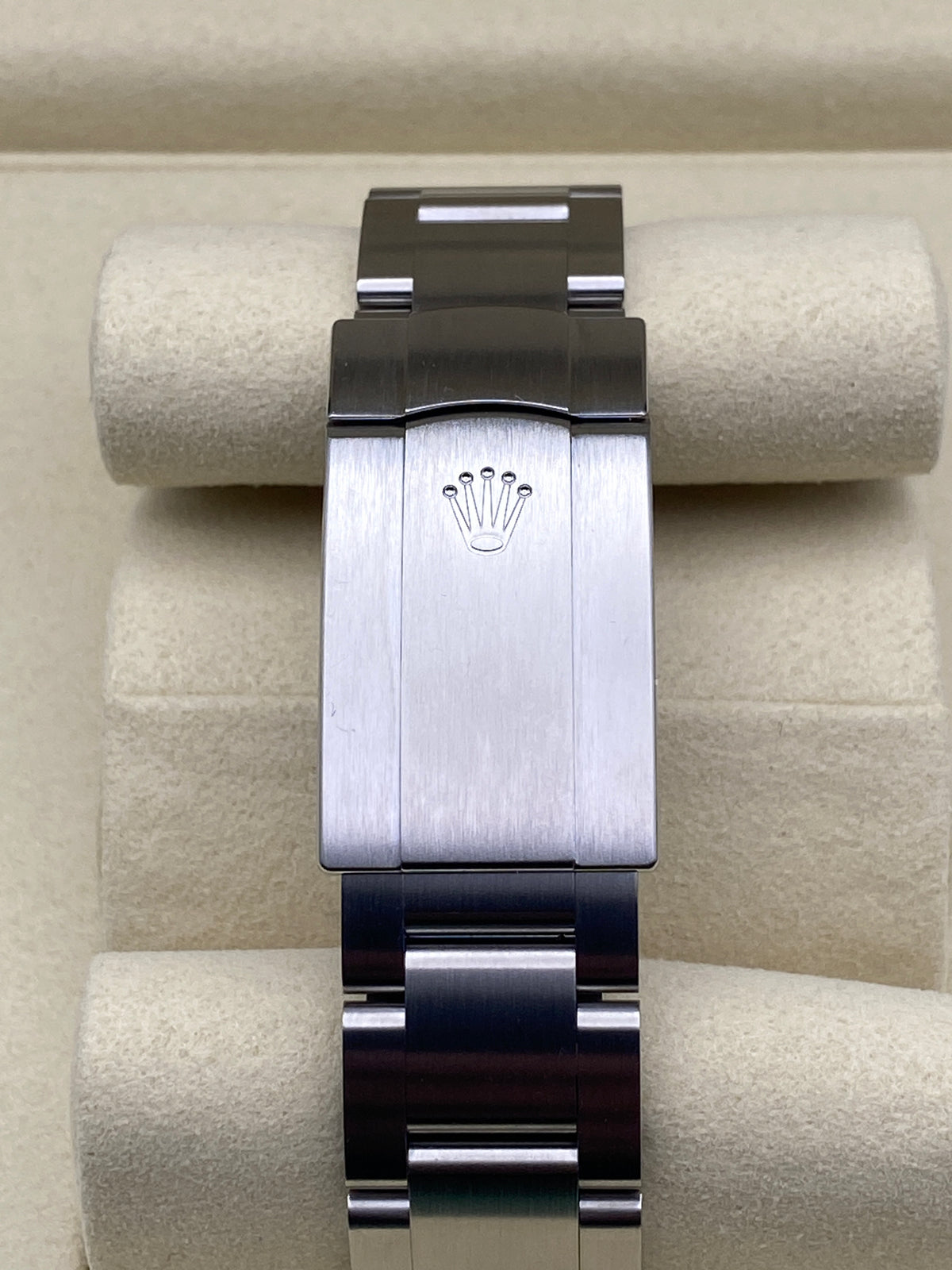 Rolex Oyster Perpetual 126000 36mm pistachio dial box & papers