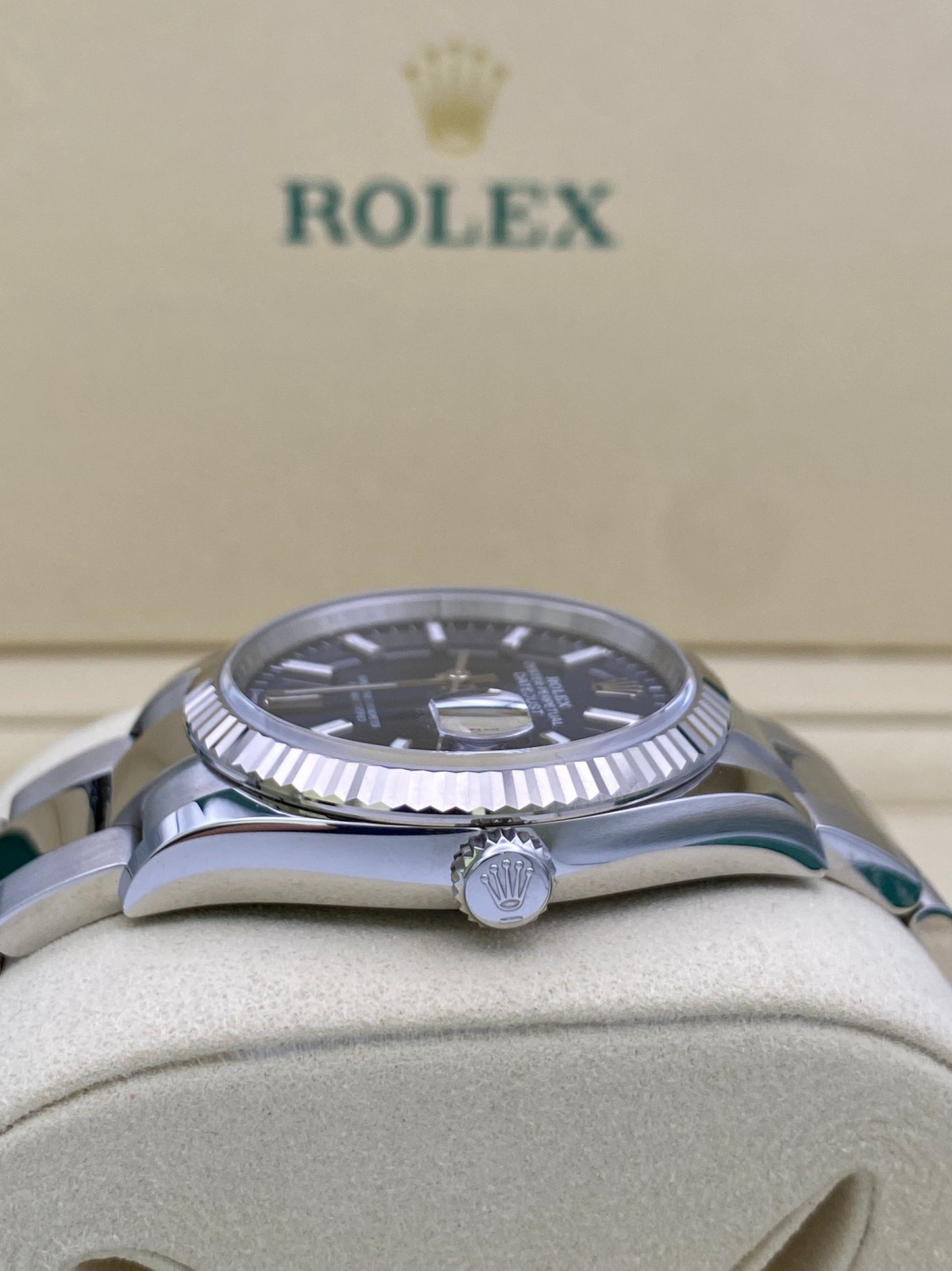Rolex Datejust 36 – Blue Baton Dial – 126234 – 2025 – Full Set – Unworn
